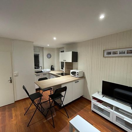 Charmant Studio En Plein Coeur De Chambéry Extérieur photo