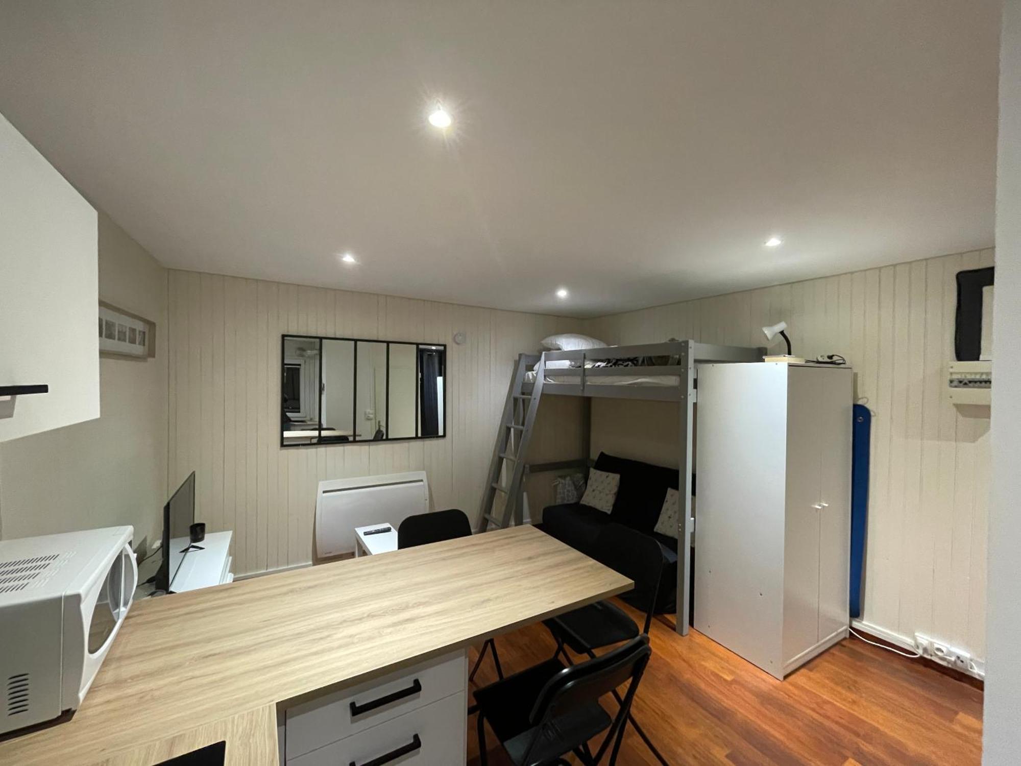 Charmant Studio En Plein Coeur De Chambéry Extérieur photo