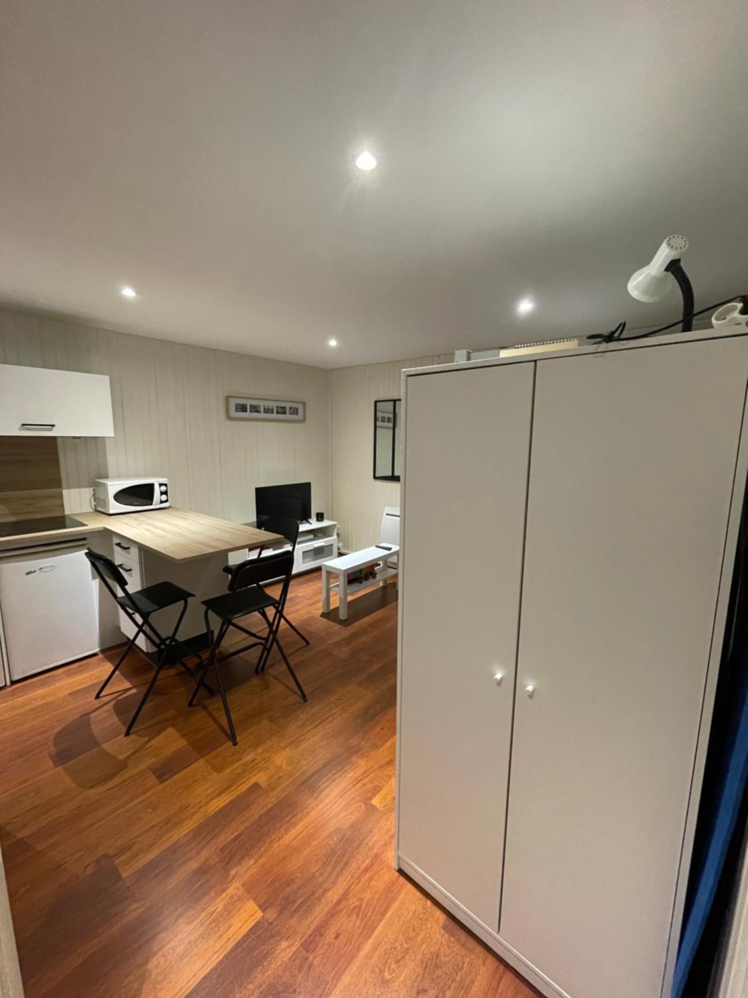 Charmant Studio En Plein Coeur De Chambéry Extérieur photo